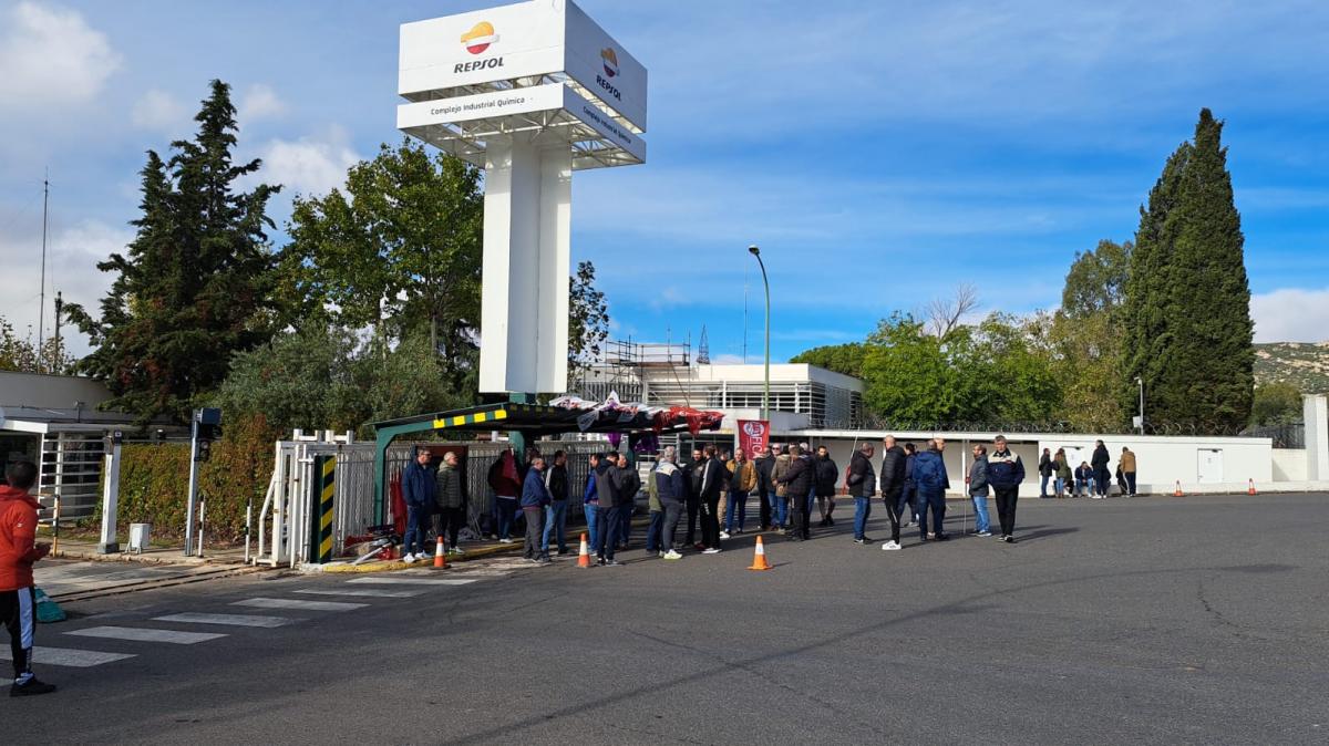 Huelga en Navec Puertollano