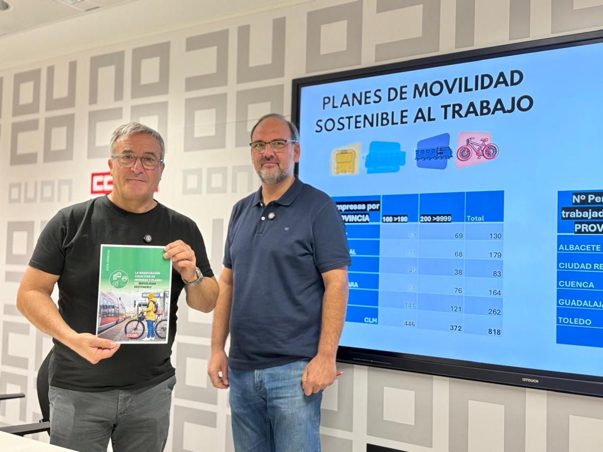 Angel León y Jose Manuel Muñoz presentan los planes de movilidad sostenible