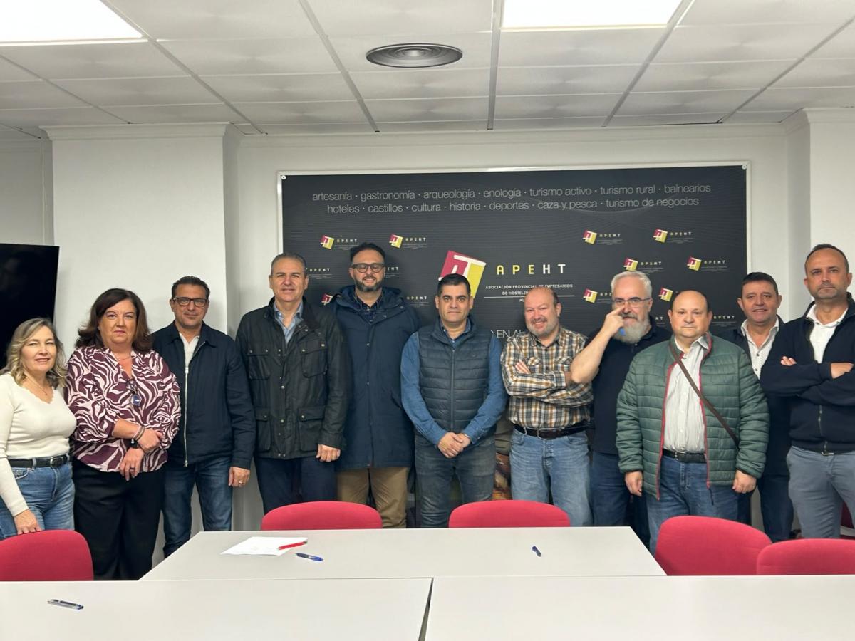 CCOO, UGT y APEHT firman el Convenio Colectivo de Hostelería de Albacete para el periodo 2026-2028