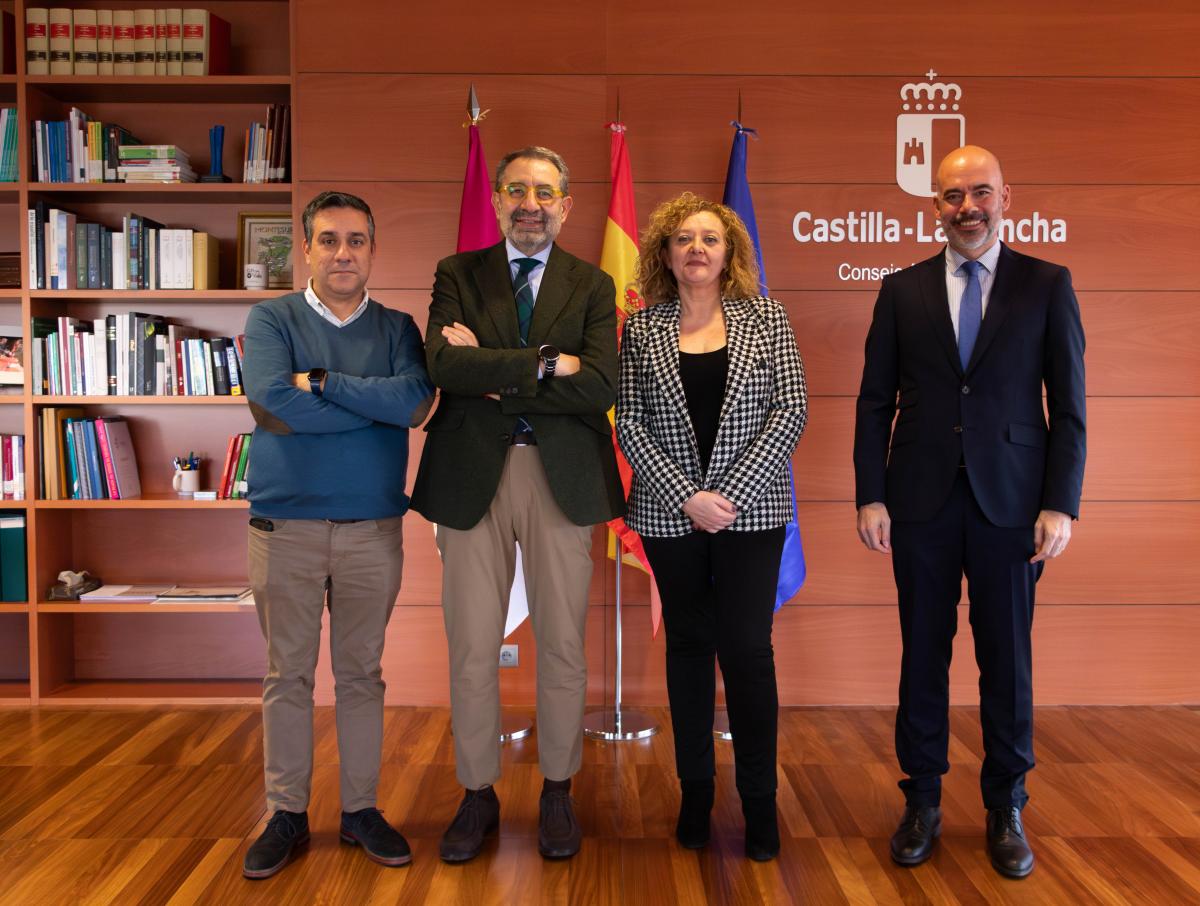 Reunión de CCOO con el consejero de Sanidad