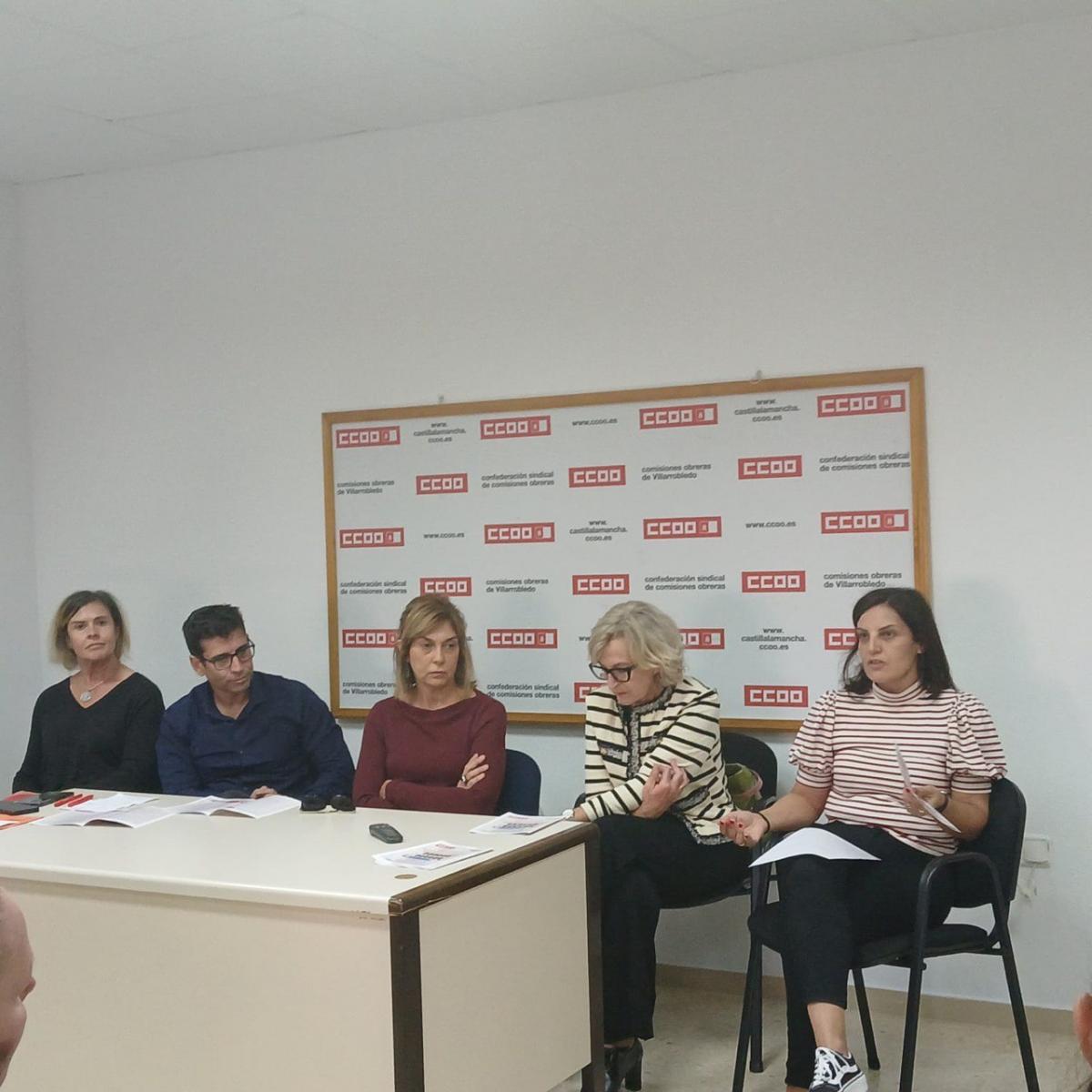 Momento de la asamblea en el Ayuntamiento de Villarrobledo