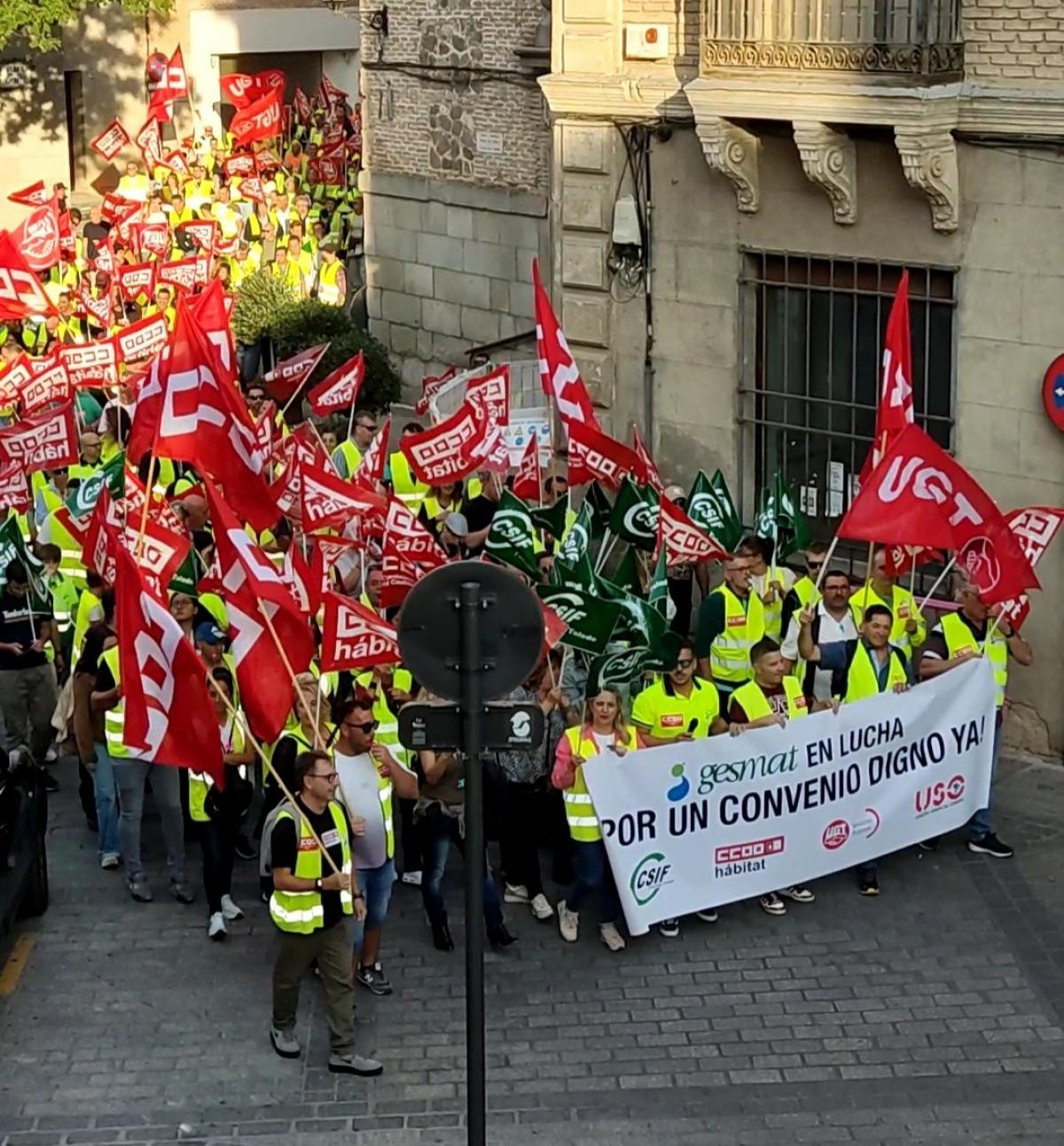 Manifestación de la plantilla de Gesmat en Toledo por un convenio digno