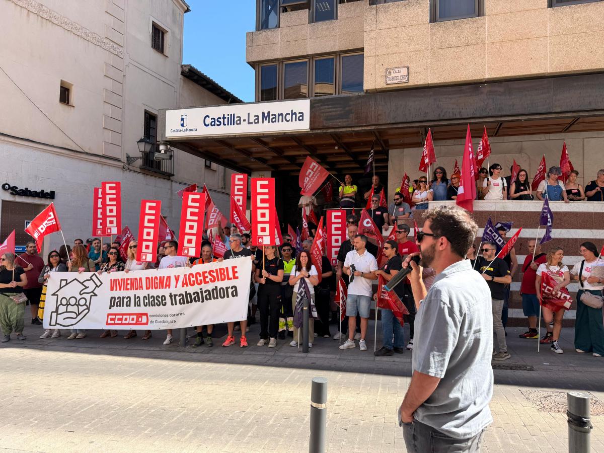 Concentración en Guadalajara para reivindicar políticas eficaces de vivienda