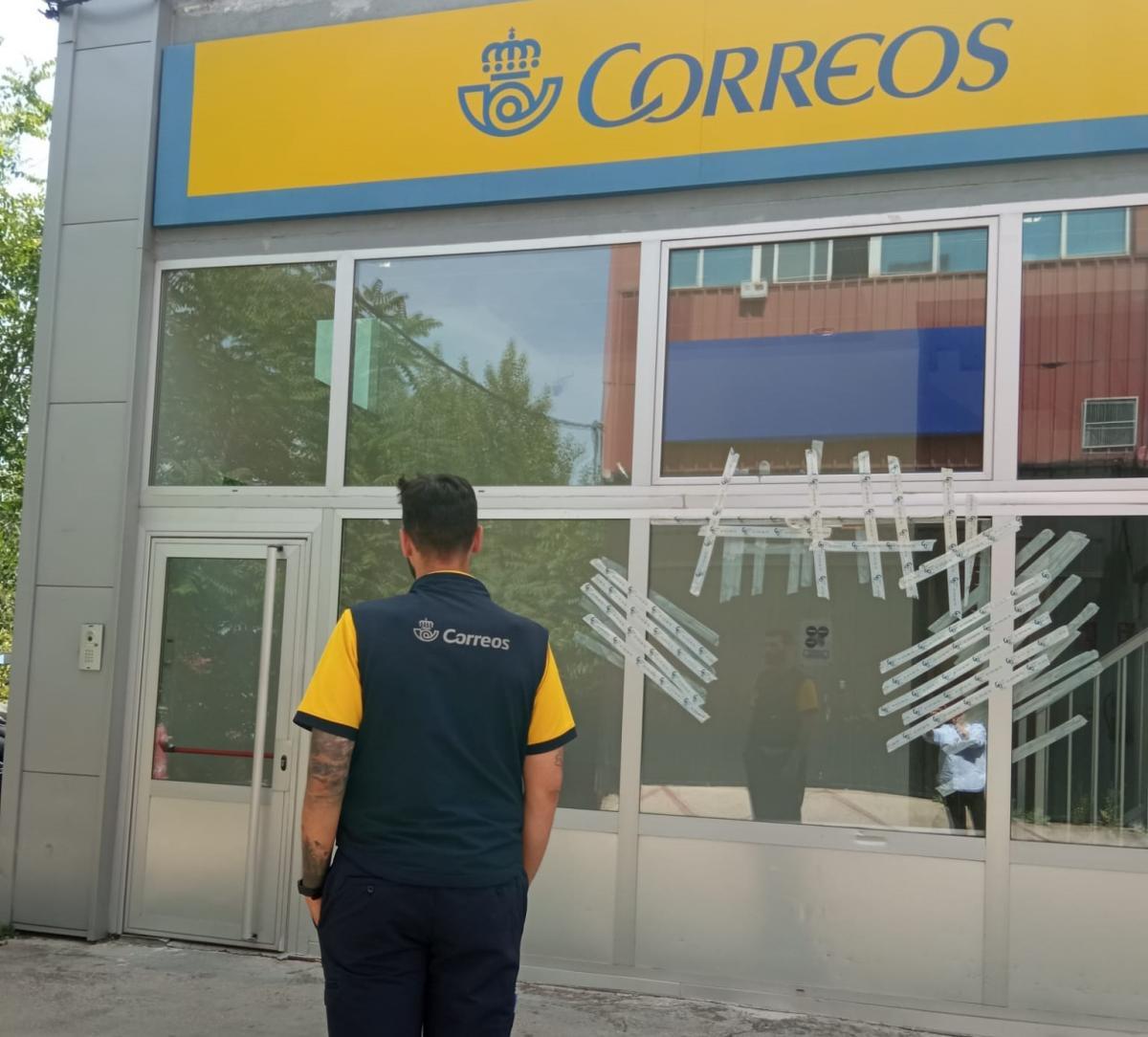 Trabajador de Correos