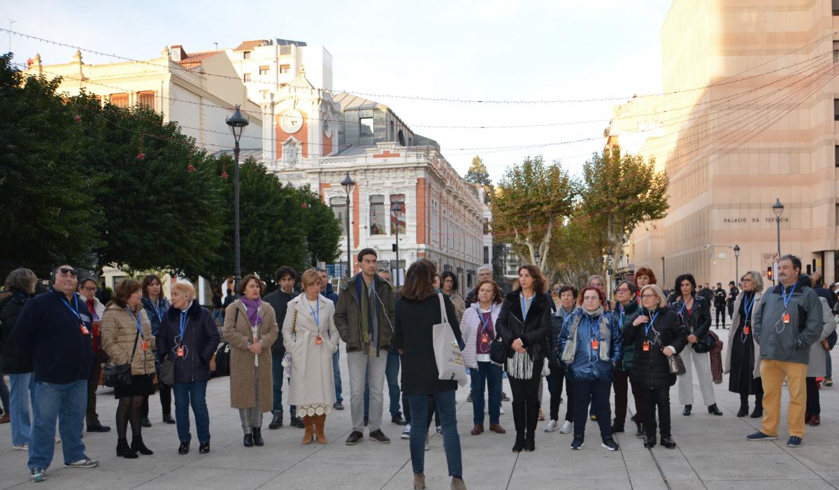 CCOO Albacete celebra con éxito su primera Edición de la visita guiada "En Femenino" con motivo del 25N