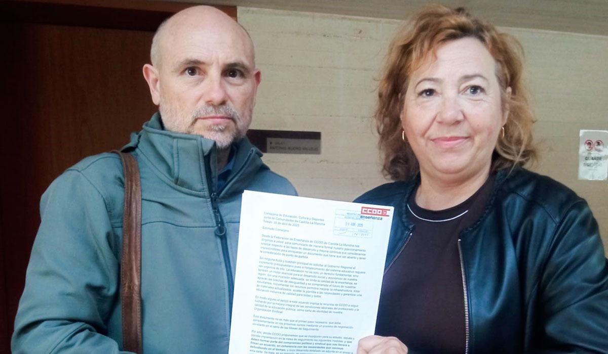CCOO firmar el acuerdo educativo tras el compromiso de la Consejera de incluir las propuestas del sindicato en la mesa de seguimiento