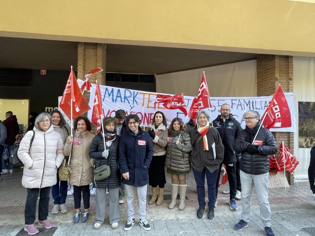 Concentración por el ERE de Marktel en Albacete