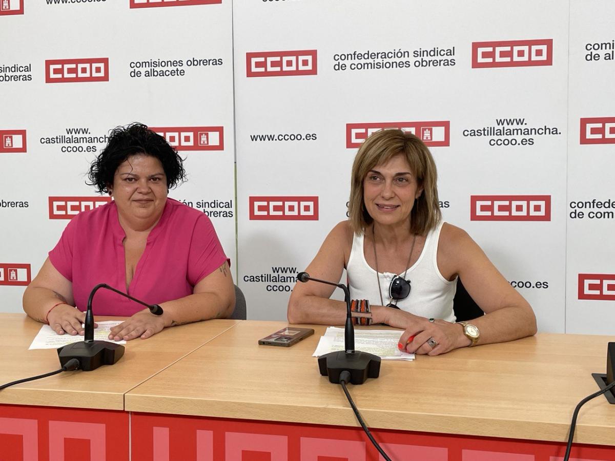 Mila Martnez y Carmen Juste en la rueda de prensa